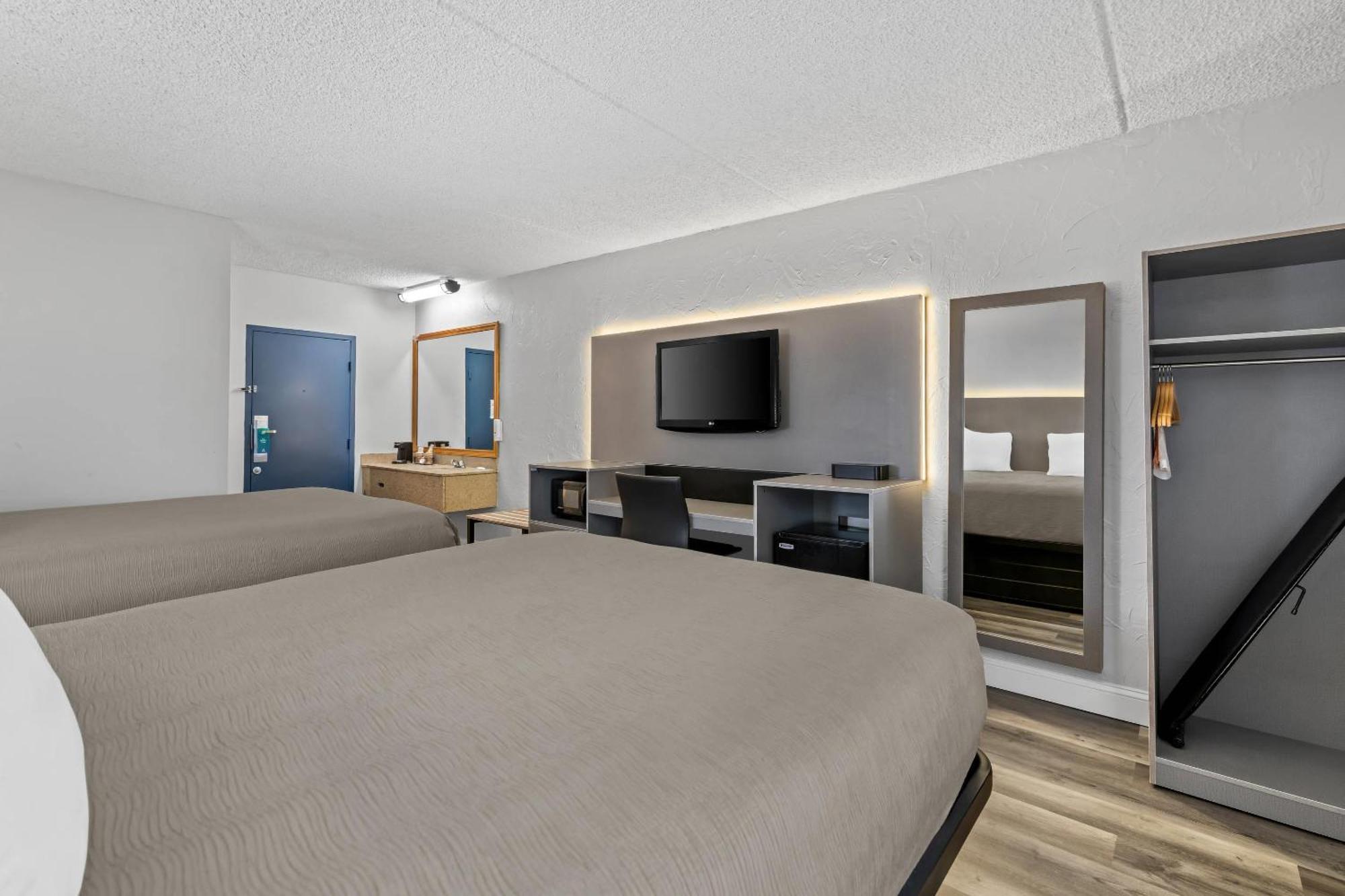 Quality Inn Bangor Airport Exterior foto